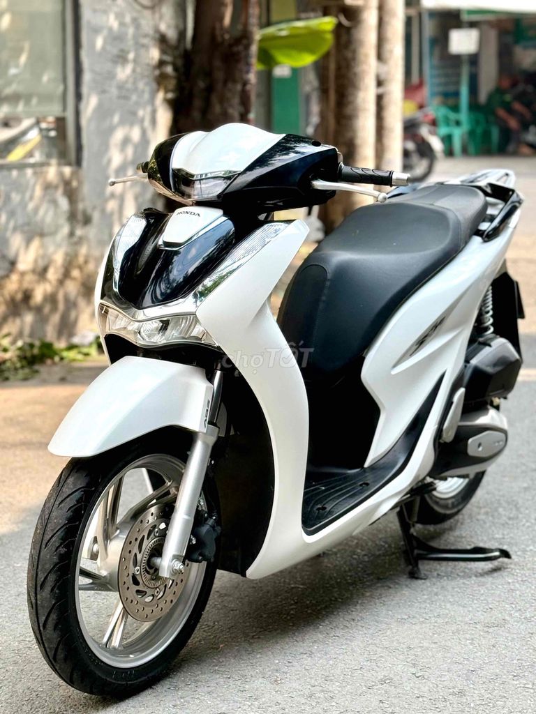 Honda SH 125i ABS 2024 с документами на руках