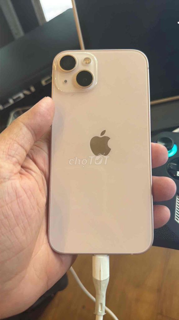 Apple iPhone 13 256GB Hồng. Mua bán Điện thoại tại Quận Đống Đa Hà Nội được đăng bởi Tony Sói hình 1