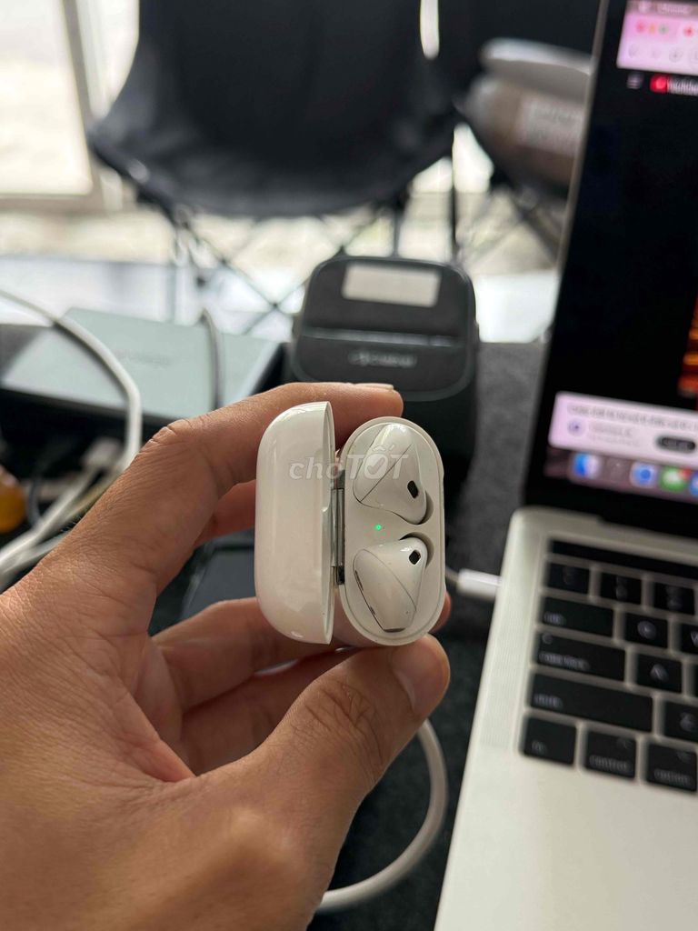 AirPods 2 Body 95%. Mua bán Tivi, Âm thanh tại Quận Bình Thạnh Tp Hồ Chí Minh được đăng bởi Táo Care  hình 1