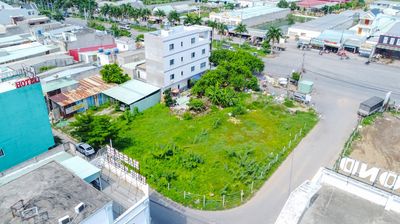 Cho thuê mặt bằng diện tích 1100m2 tại đường Hải Sơn - Tân Đức. Cho thuê đất tại Huyện Đức Hòa Long An được đăng bởi Lâm Nhật Khôi