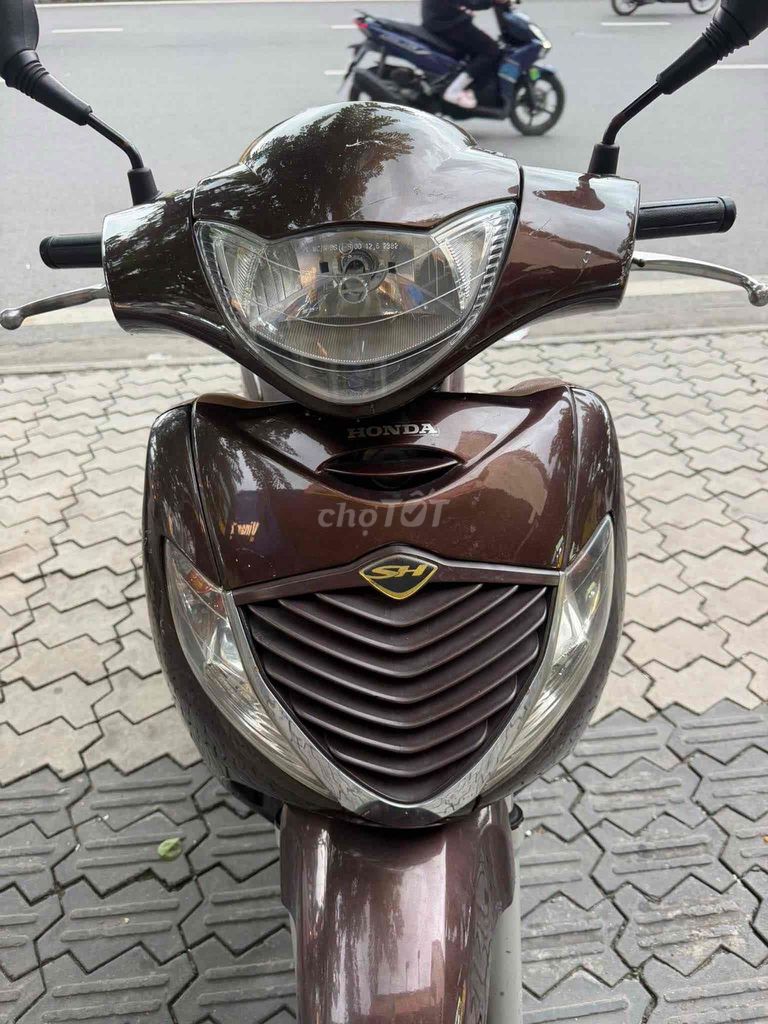 Honda SH 150 Италия, 2008, коричневый, двигатель 014, номера Хошимина, 1 хозяин