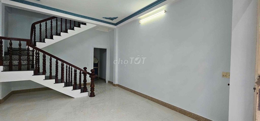 cho thu nhà nguyên căn 80m2 2pn 2wc có đường oto giá chỉ 7tr 1 tháng