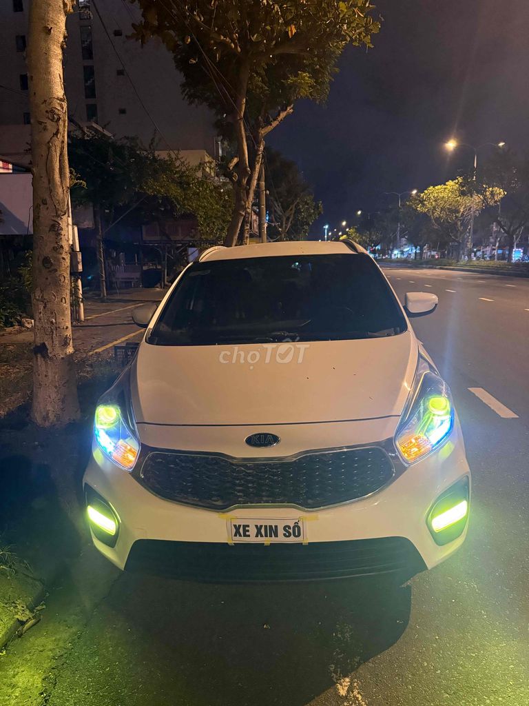 Kia Rondo 2017 2.0 GMT - 90000 km 7 chỗ. Mua bán Ô tô tại Quận Ngũ Hành Sơn Đà Nẵng được đăng bởi xuân hình 9