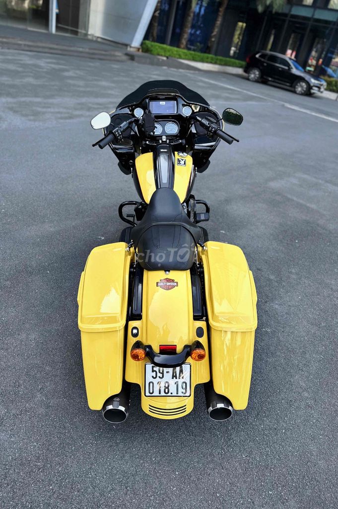 HD Road Glide 114Ci 6/2024 ( Màu Vàng Siêu Hiếm ). Mua bán Xe máy tại Quận Tân Bình Tp Hồ Chí Minh được đăng bởi MR Đàm MOTOCAR hình 7