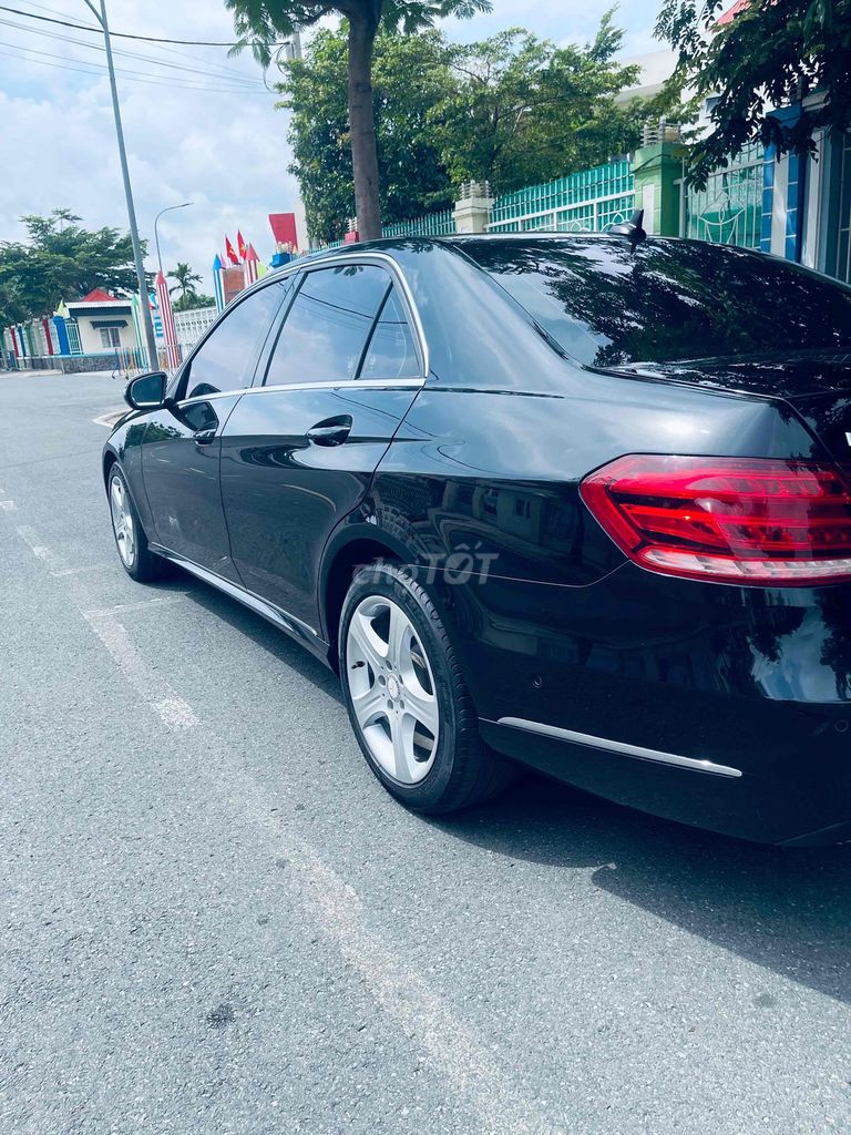 Mercedes Benz E Class 2014 E200. Mua bán Ô tô tại Huyện Hóc Môn Tp Hồ Chí Minh được đăng bởi Khánh hình 7