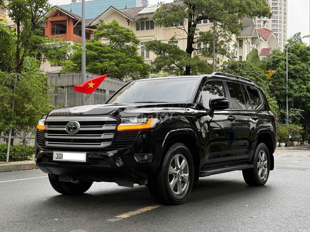 Toyota Land Cruiser 2021 3.5 Turbo siêu đẹp. Mua bán Ô tô tại Quận Cầu Giấy Hà Nội được đăng bởi Cao Quý hình 2