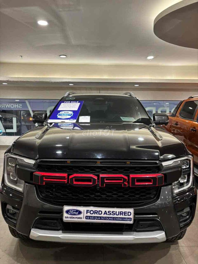 Hãng Ford bán Ranger Wildtrak 2022 lướt full lsử