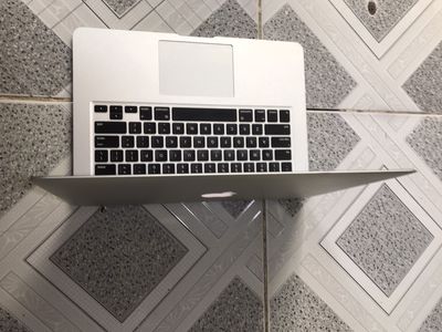 Laptop MacBook Air 2017 i5 8G 128G ZIN pin6h ĐẸP