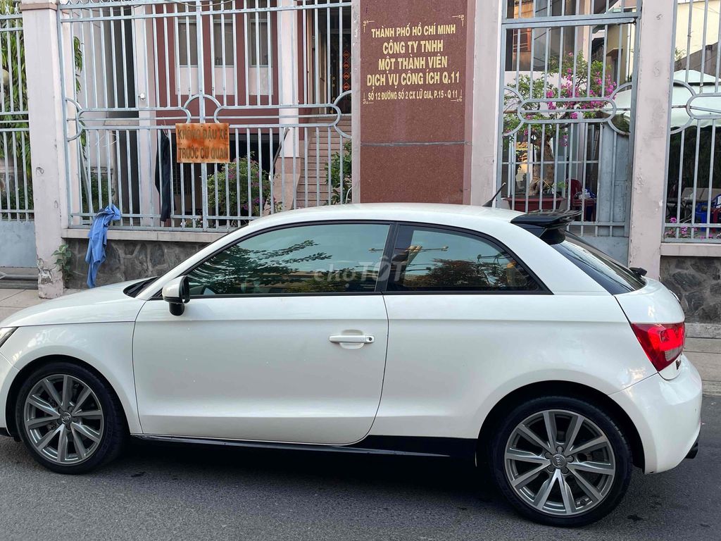 Audi A1 2010 - 68000 km. Mua bán Ô tô tại Quận 11 Tp Hồ Chí Minh được đăng bởi Nam hình 4