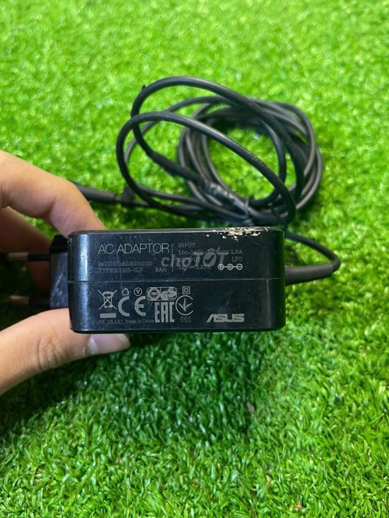Sạc laptop ASUS Đen 19V-2.37A. Mua bán Phụ kiện (Màn hình, Chuột...) tại Thành phố Thủ Đức Tp Hồ Chí Minh được đăng bởi Cũ Giá Rẻ hình 1