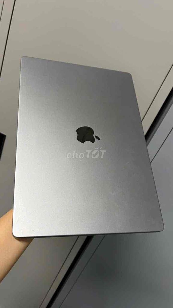 Apple MacBook Pro M1 Pro 16 inch 16GB/512GB. Mua bán Laptop tại Quận Hải An Hải Phòng được đăng bởi Hùng Vũ Đức hình 1