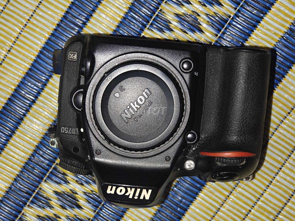 Máy ảnh Nikon D750 Đen Đã sử dụng. Mua bán Máy ảnh, Máy quay tại Thành phố Buôn Ma Thuột Đắk Lắk được đăng bởi Long Vũ hình 1