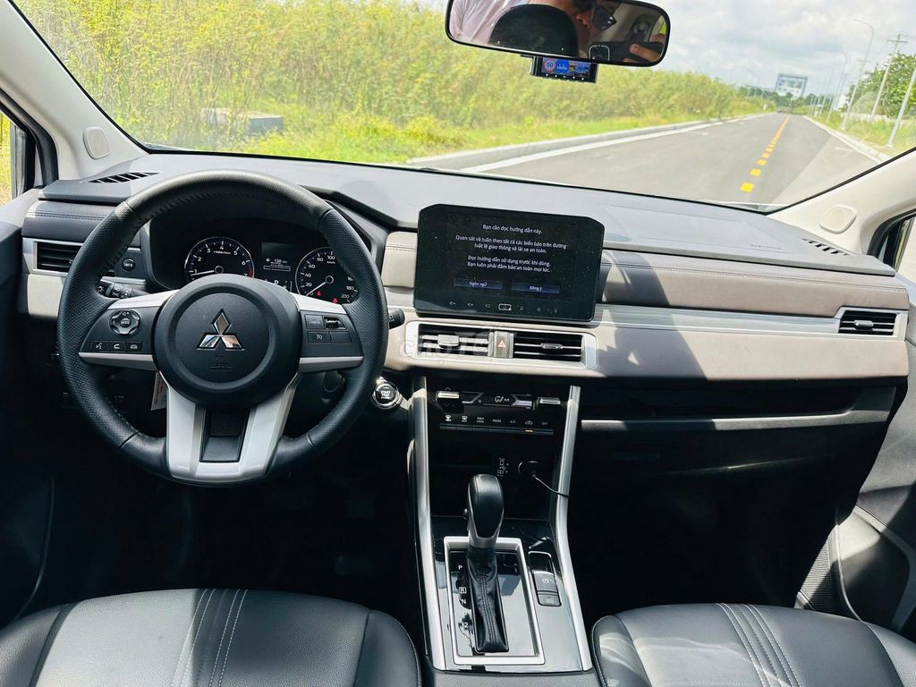 Mitsubishi  Xpander Premium 2024 - Xe Xuất Hóa Đơn. Mua bán Ô tô tại Thành phố Tân An Long An được đăng bởi Nguyễn Ngọc Tùng hình 12