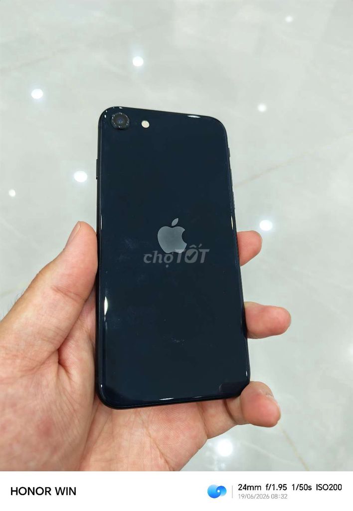 Iphone SE 2022 Quốc Tế 128Gb. Mua bán Điện thoại tại Quận Nam Từ Liêm Hà Nội được đăng bởi Nguyễn Ngọc  Dương hình 1