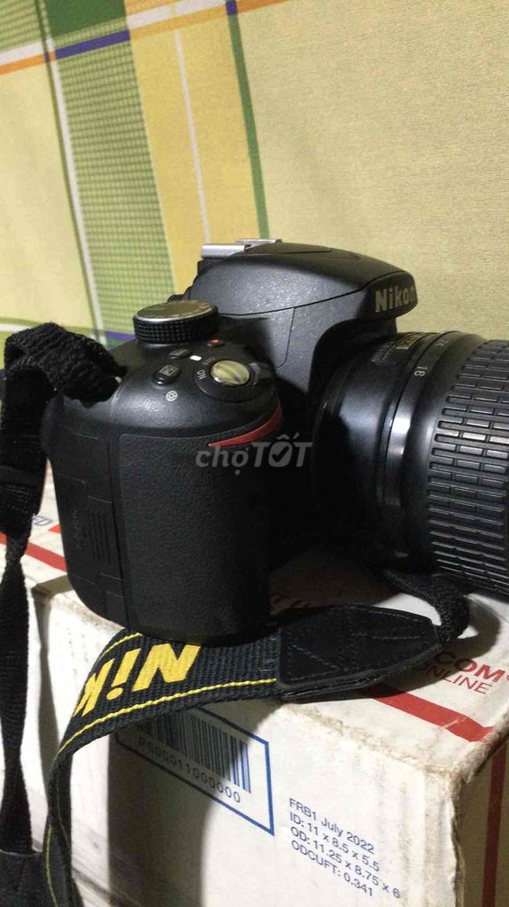 NIKON D3200+ lens NIKON 18-55mm