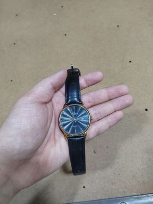 Đồng hồ SR Watch chính hãng đẹp