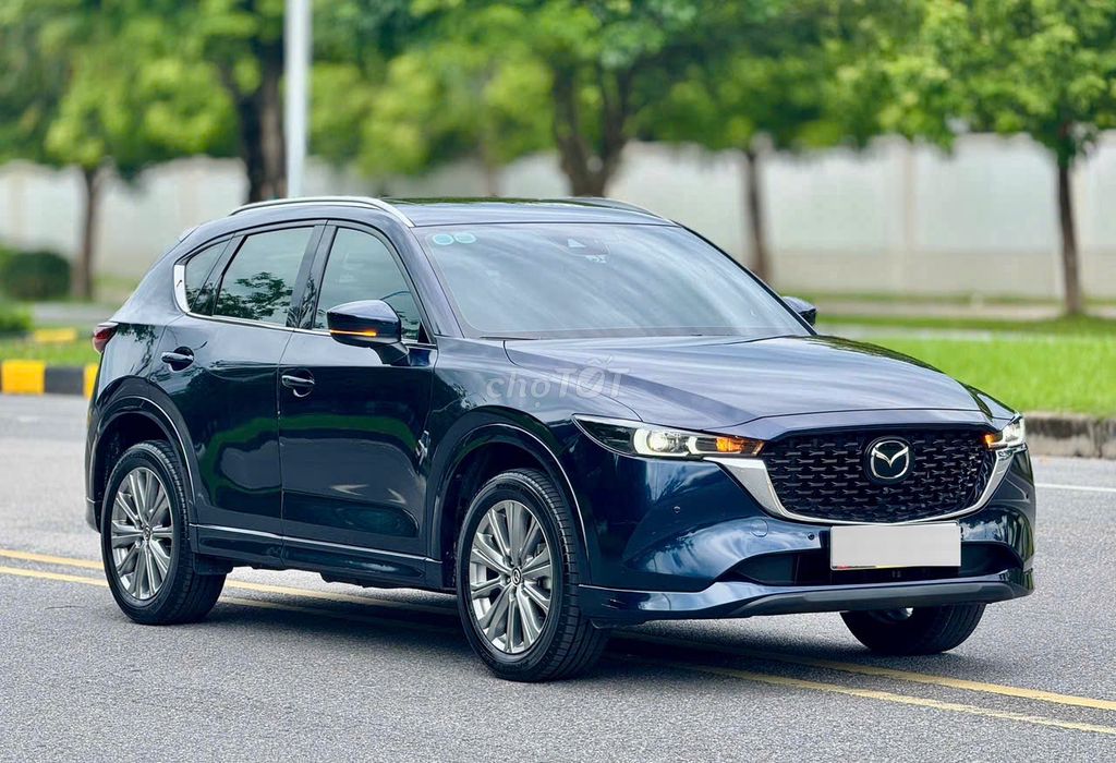 Mazda CX5 Premium Exclusive 2.0 2024, xe chuẩn. Mua bán Ô tô tại Quận Long Biên Hà Nội được đăng bởi Long Biên Cars hình 4