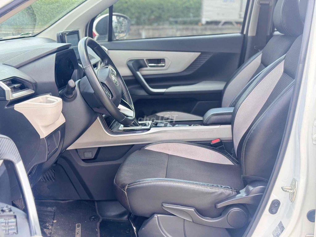 Toyota Veloz CVT 2023, есть поддержка автокредита