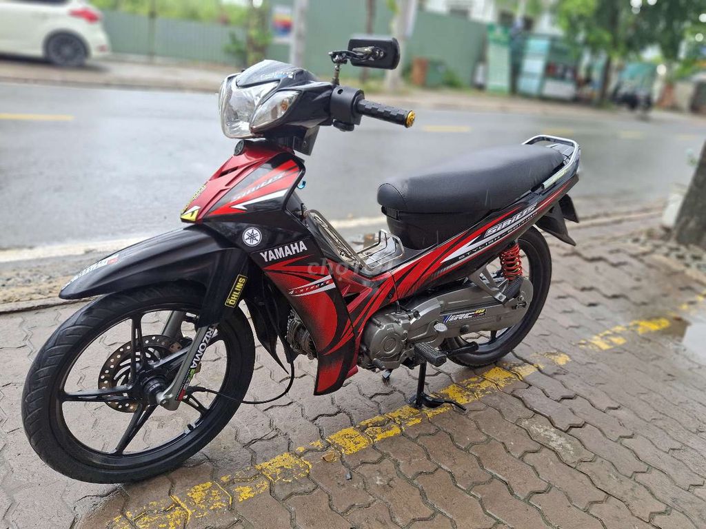Мопед Yamaha Sirius 2011 г., карбюратор, красно-черный