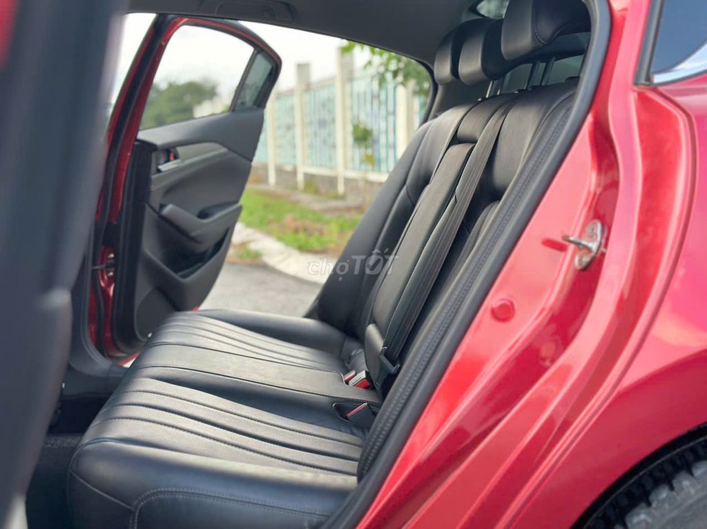 Mazda 6 2022 Mazda 6 2.0L Premium - 20000 km. Mua bán Ô tô tại Thành phố Thủ Đức Tp Hồ Chí Minh được đăng bởi Bùi Nhu Quỳnh hình 14