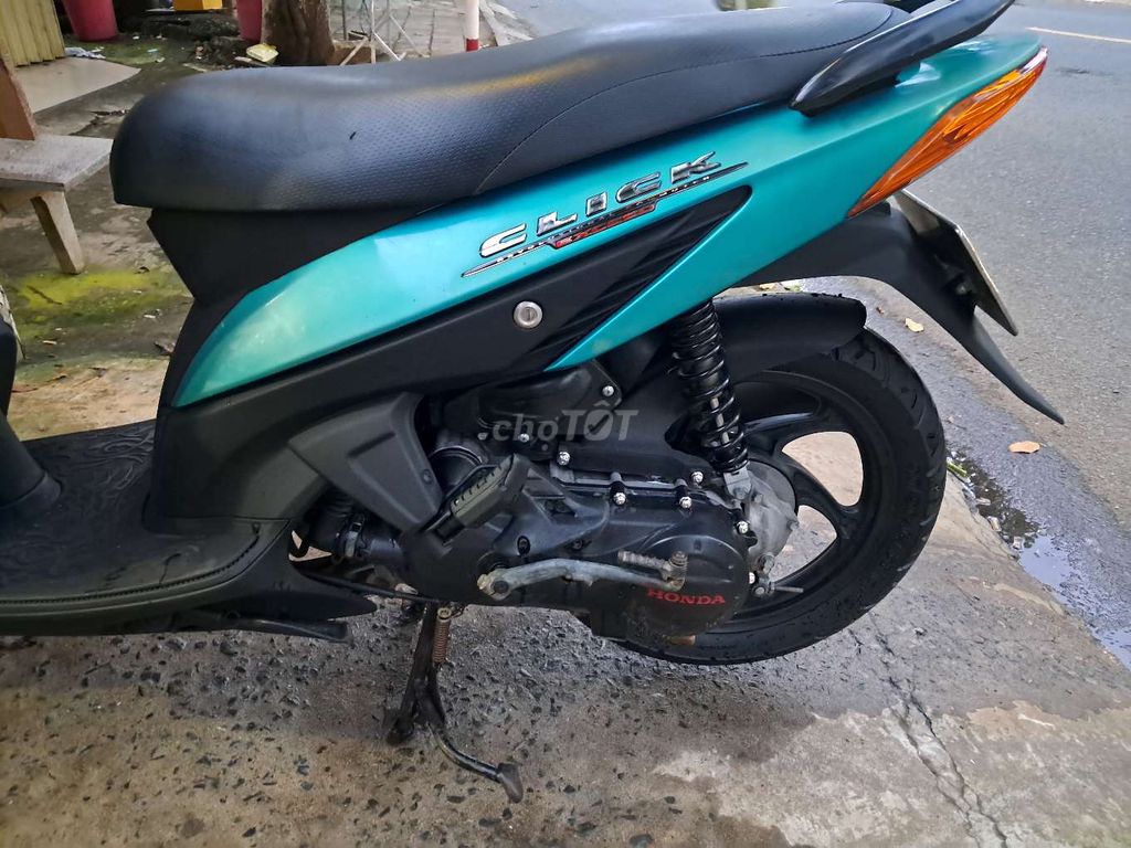 Click 2010..Đk lại 2015..bs 72K1. Mua bán Xe máy tại Huyện Đất Đỏ Bà Rịa - Vũng Tàu được đăng bởi Trường hình 5