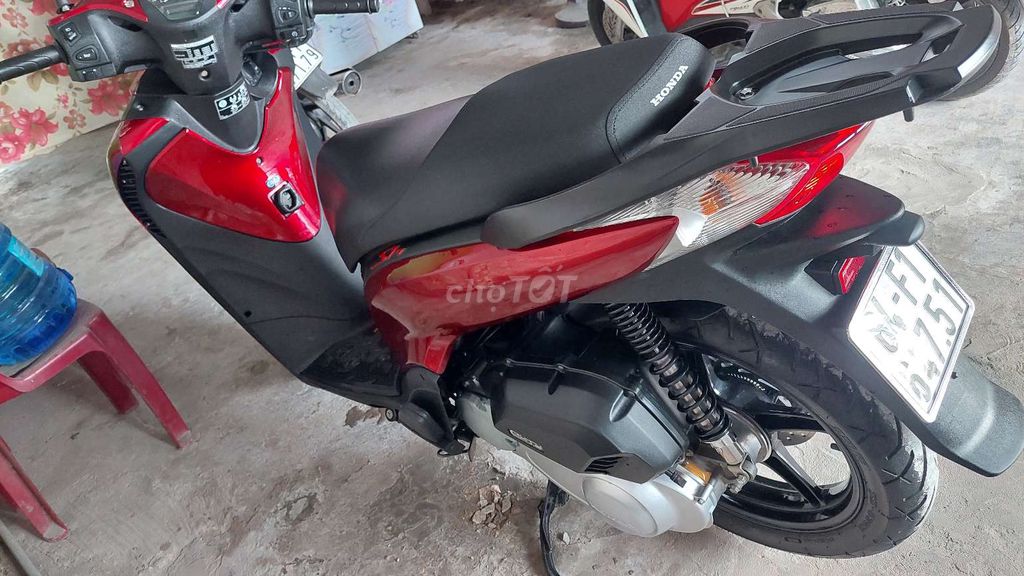 Ban sh125 ABS .2017 lên funl ý chính chủ. Mua bán Xe máy tại Huyện Trà Ôn Vĩnh Long được đăng bởi Thanh nhan  hình 2