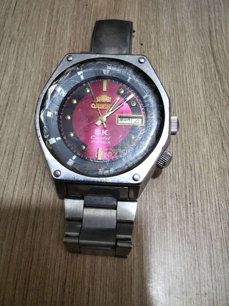 Đồng hồ Orient SK Crystal Kim loại Bạc, Đỏ. Mua bán Đồng hồ tại Quận Hoàng Mai Hà Nội được đăng bởi Nguyễn công thành hình 1
