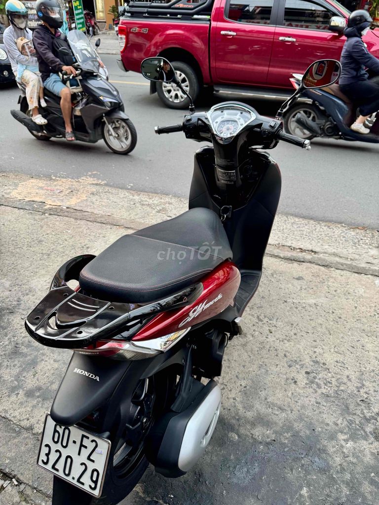 🔵🔵 SH Mode đỏ đen T11/2016 khoá Smarkey có góp. Mua bán Xe máy tại Thành phố Biên Hòa Đồng Nai được đăng bởi XE MÁY CŨ THÀNH MỸ  hình 5