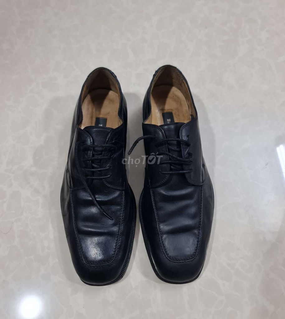 Bally sz 42 giầy tuyển.. Mua bán Giày dép tại Quận Gò Vấp Tp Hồ Chí Minh được đăng bởi Anh Ba  Hàng hiệu tuyển Chuyên bán Online uy tín hình 1