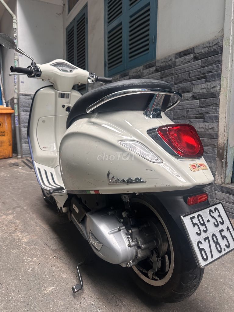 Piaggio Vespa Primavera 2022 Trắng. Mua bán Xe máy tại Quận 3 Tp Hồ Chí Minh được đăng bởi Lam hình 4