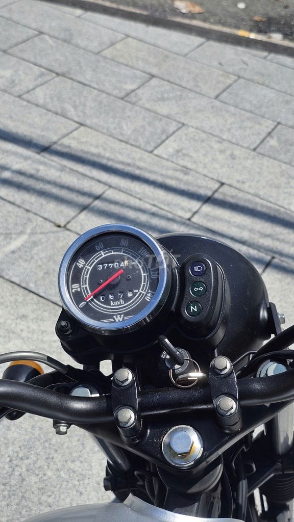Kawasaki W175 2018 Серебристый, черный, коричневый