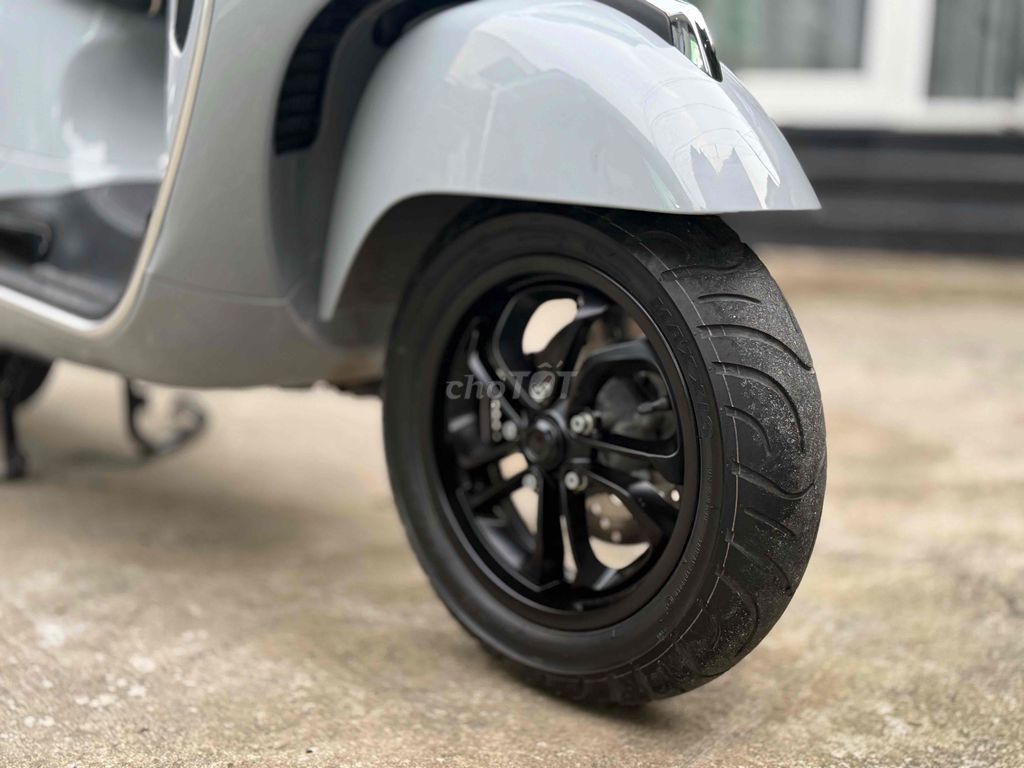 Piaggio GTS 300 Quasar 2018 Xám xi măng. Mua bán Xe máy tại Thành phố Biên Hòa Đồng Nai được đăng bởi Khánh lành hình 7