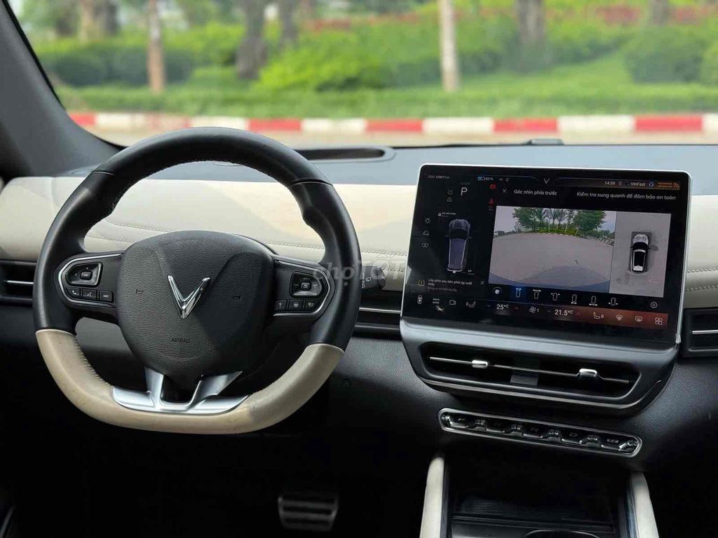 VinFast VF7 2024 Plus nâng cấp -  27000 km. Mua bán Ô tô tại Quận Cầu Giấy Hà Nội được đăng bởi Lê Chiến hình 5