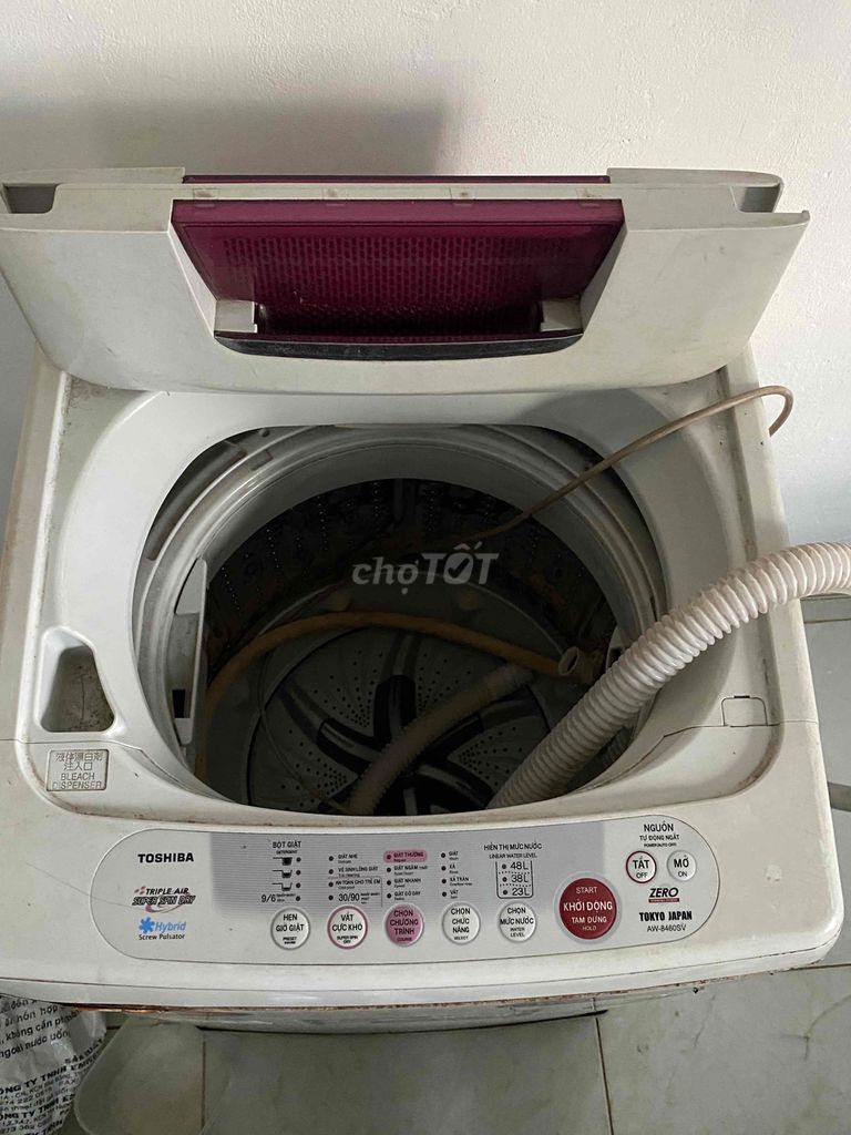 Máy giặt Toshiba sử dụng tốt cần bán cho anh em.