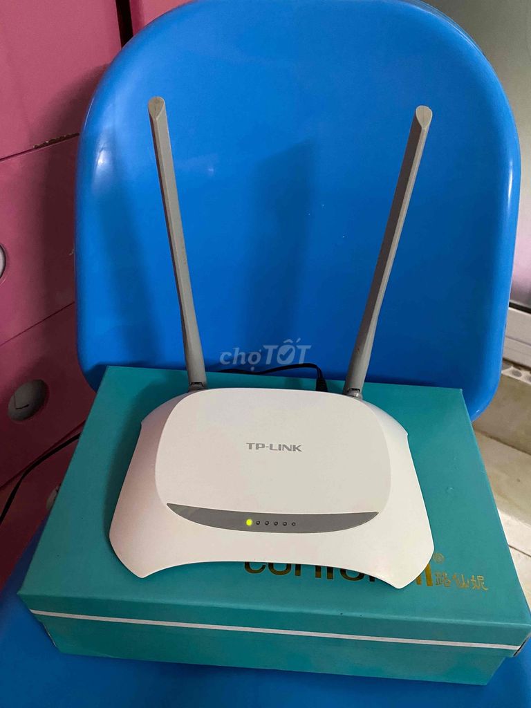 Thanh lý bộ phát wifi 2 râu còn mới 98%