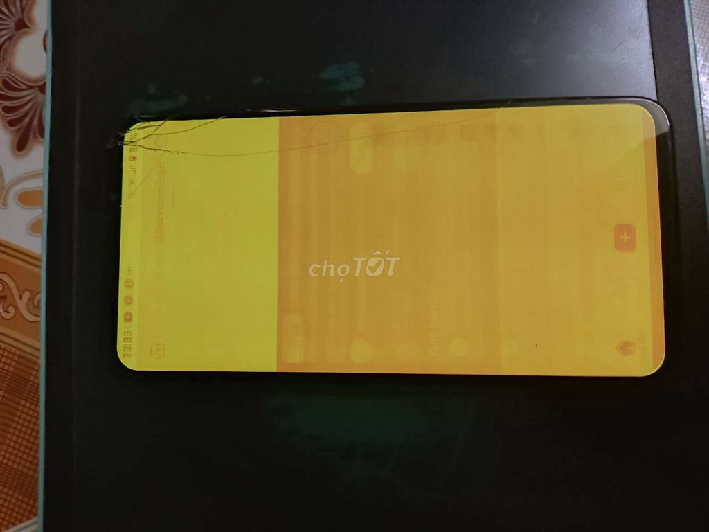 Vsmart Live Xanh trắng Màn hình nứt. Mua bán Điện thoại tại Quận 4 Tp Hồ Chí Minh được đăng bởi kim châu  hình 1