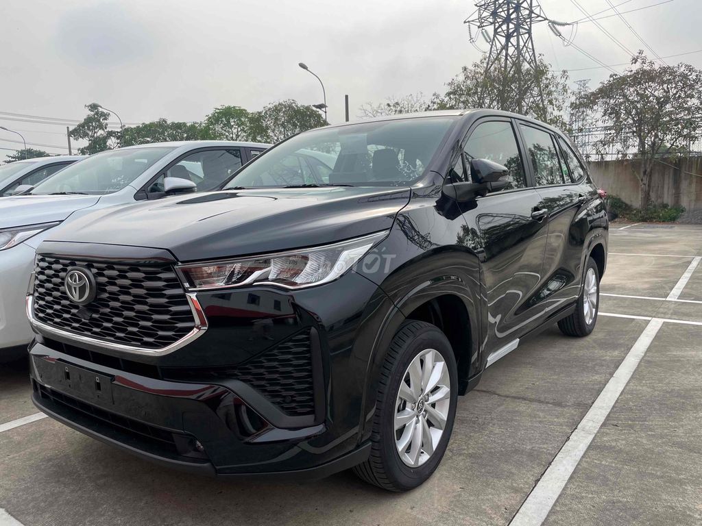 Toyota Innova Cross 2.0V-Giá tốt-Giao tháng 12. Mua bán Ô tô tại Huyện Bình Chánh Tp Hồ Chí Minh được đăng bởi PHƯỚC LỚN TOYOTA hình 3