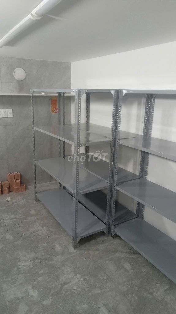 Kệ sắt Ngọc Tín Xám ghi 1m x 0.3m x 1.5m. Mua bán Tủ, kệ gia đình tại Quận Bình Tân Tp Hồ Chí Minh được đăng bởi CÔNG TY NGỌC TÍN hình 1