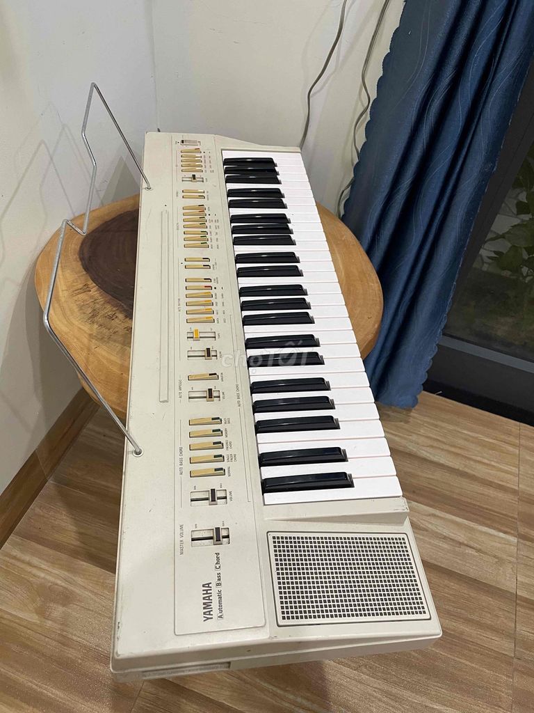 Thanh lý đàn piano và organ Yamaha ok