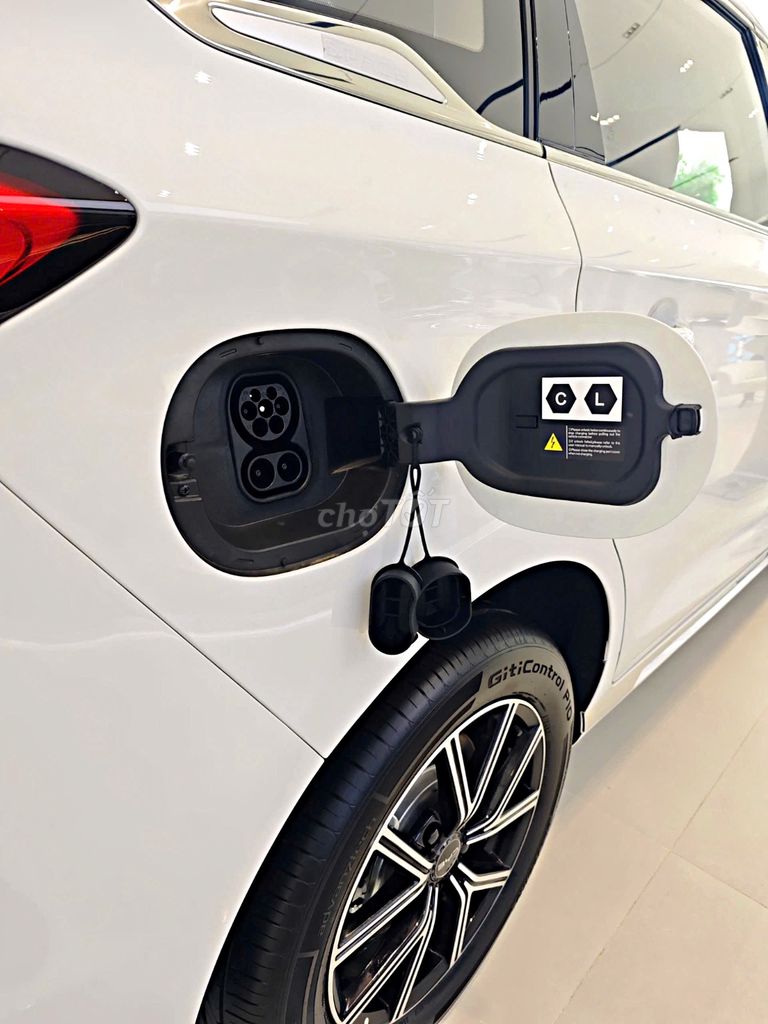 BYD M6 ( CỰC PHẨM TRONG PHÂN KHÚC 7XX). Mua bán Ô tô tại Quận 12 Tp Hồ Chí Minh được đăng bởi Quốc Bình B.Y.D hình 4