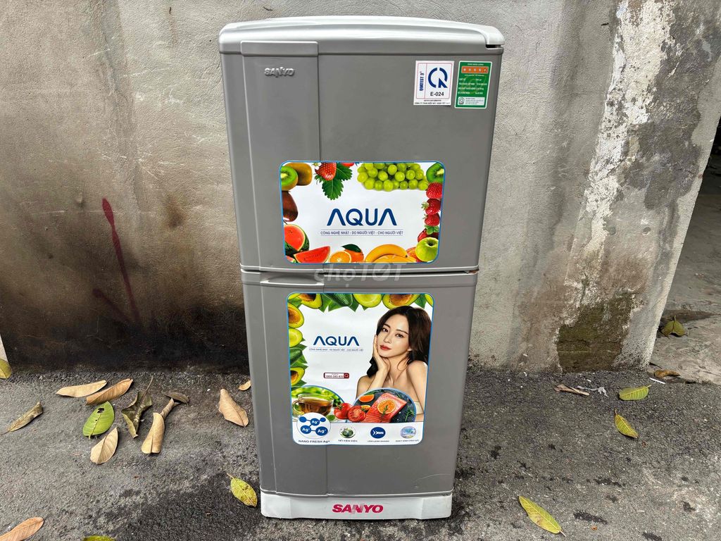 thanh lí tủ lạnh aqua sanyo 150l cánh đã sơn lại