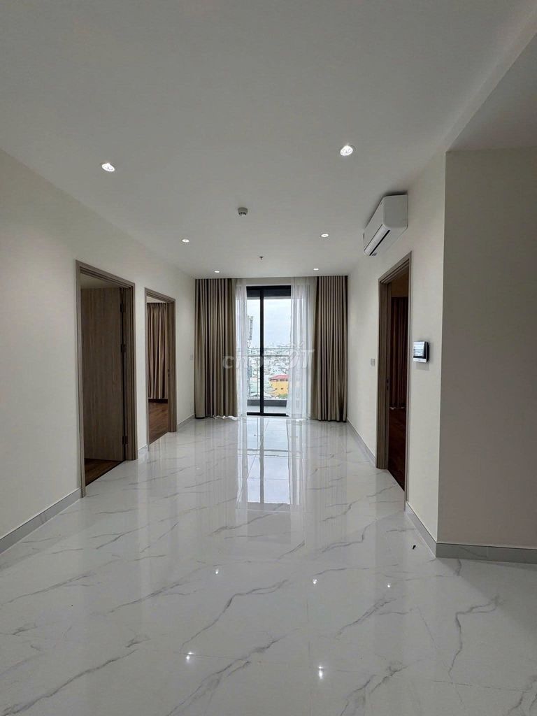 Аренда · 3 комн. · 115 м² · Quận 3, ул. Nguyễn Thị Minh Khai