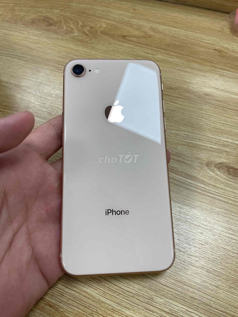 Apple iPhone 8 Vàng hồng iOS 16.7.16. Mua bán Điện thoại tại Quận Hoàng Mai Hà Nội được đăng bởi bùi Khôi hình 1