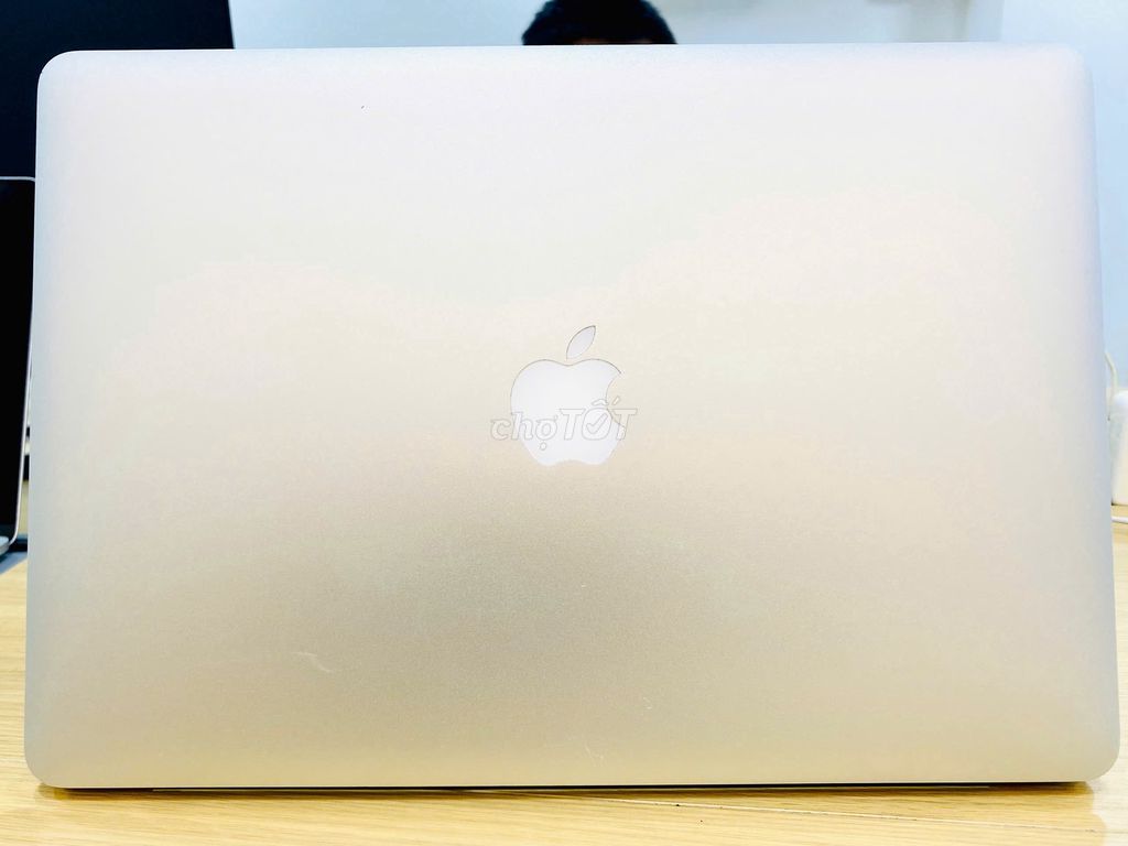 Macbook Pro 15" 2015 98% - Core i7 Ram 16Gb