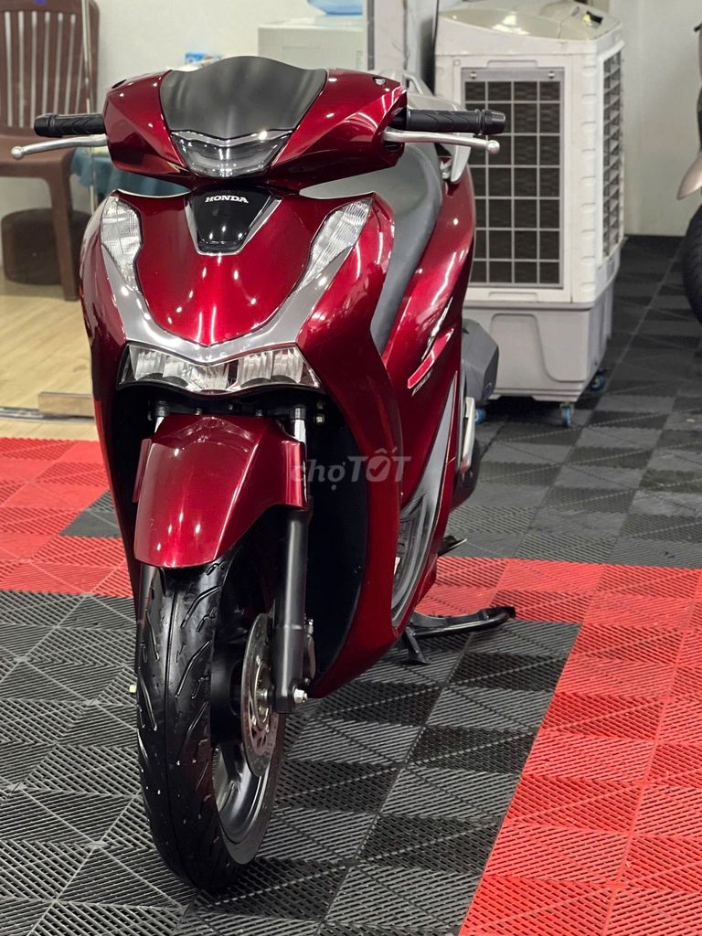 💥Honda Sh125i ABS 2021 Đỏ Sporty BSTP 9chủ ký giấy. Mua bán Xe máy tại Thành phố Thủ Đức Tp Hồ Chí Minh được đăng bởi XE MÁY THỦ ĐỨC hình 6