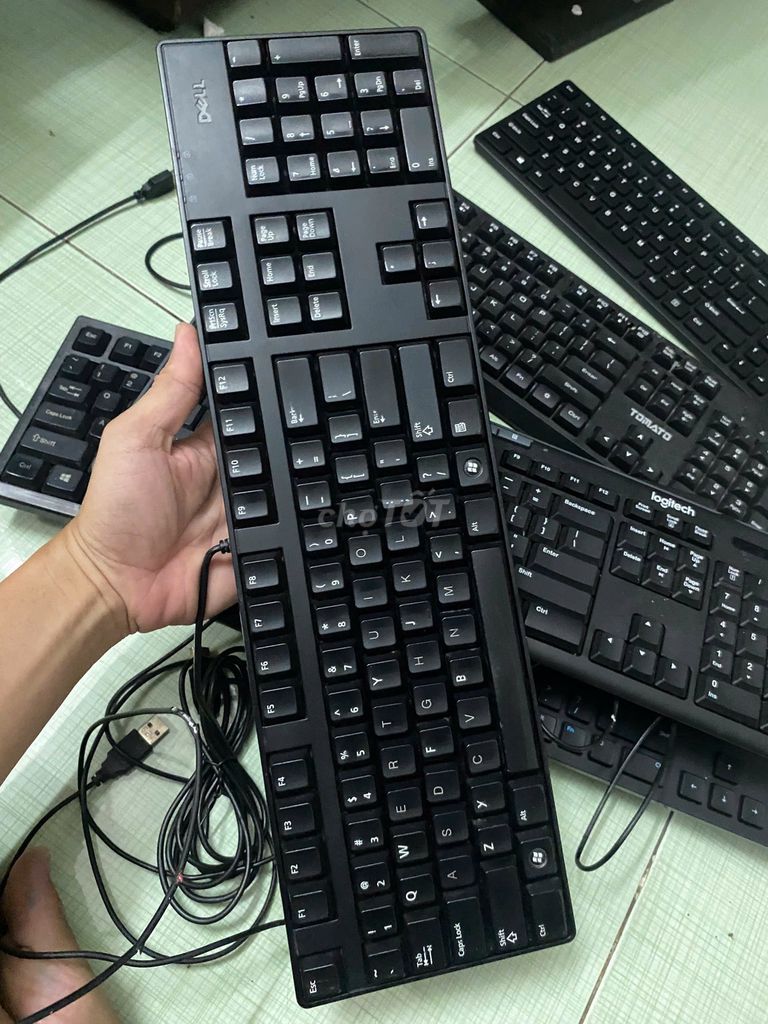 Bàn phím Dell  Logitech HP Đen cũ. Mua bán Phụ kiện (Màn hình, Chuột...) tại Thành phố Long Xuyên An Giang được đăng bởi La Thọ hình 1
