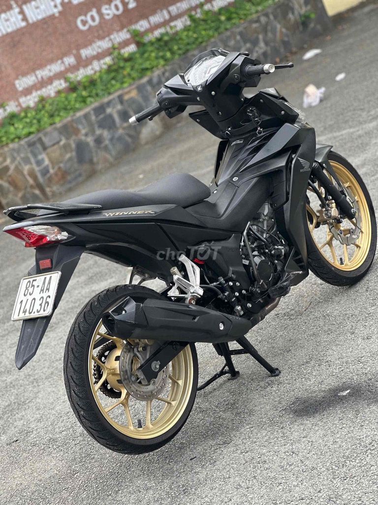 HONDA WINNER V1 CHÍNH CHỦ HỔ TRỢ GÓP TAY ĐÔI. Mua bán Xe máy tại Thành phố Thủ Đức Tp Hồ Chí Minh được đăng bởi Xe Máy Nguyễn Phụng hình 4