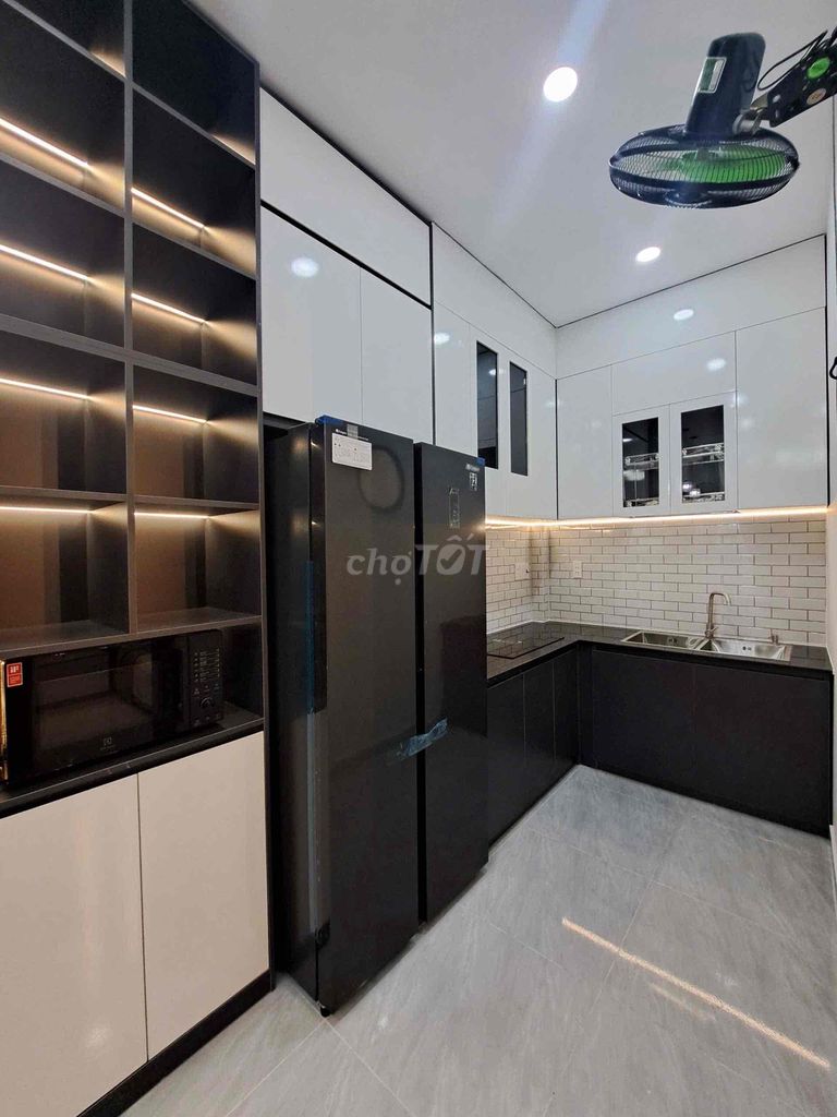 Nhà Nguyễn Văn Khối, Hẻm xe Tải Thông - Ngay Công Viên. Mua bán Nhà ở tại Quận Gò Vấp Tp Hồ Chí Minh được đăng bởi Thắng hình 4