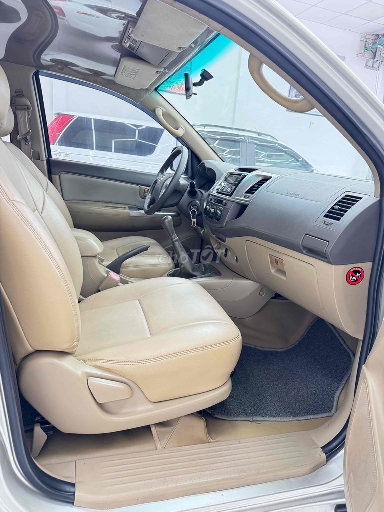 Toyota Hilux 2013 2.5E 4x2 MT - 135000 km. Mua bán Ô tô tại Thành phố Buôn Ma Thuột Đắk Lắk được đăng bởi AUTO  THẮNG TOÀN PHÁT  hình 17