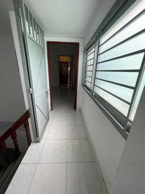 CHO NỮ THUÊ  PHÒNG NGAY CHỢ TRẦN VĂN QUANG 